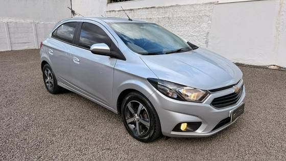 CHEVROLET ONIX 1.4 MPFI LTZ 8V FLEX 4P AUTOMÁTICO